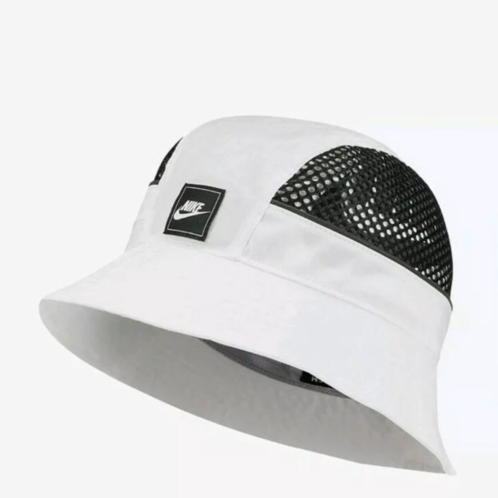 Nike Bucket Hat